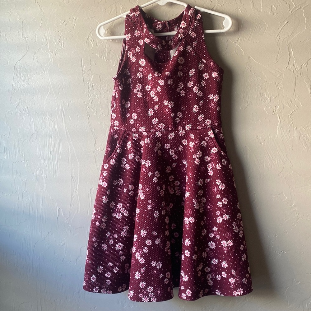 Justice floral keyhole dress with pockets